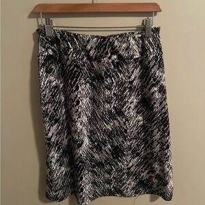 Reitmans Monochrome Patterned Pencil Skirt